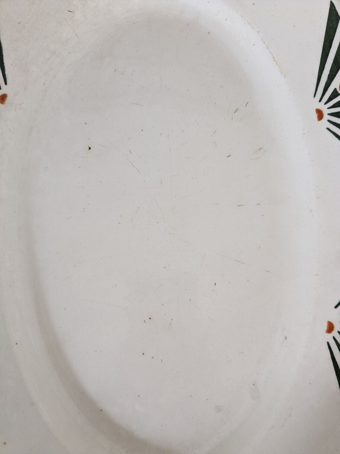 Oval dish "labrut frères"