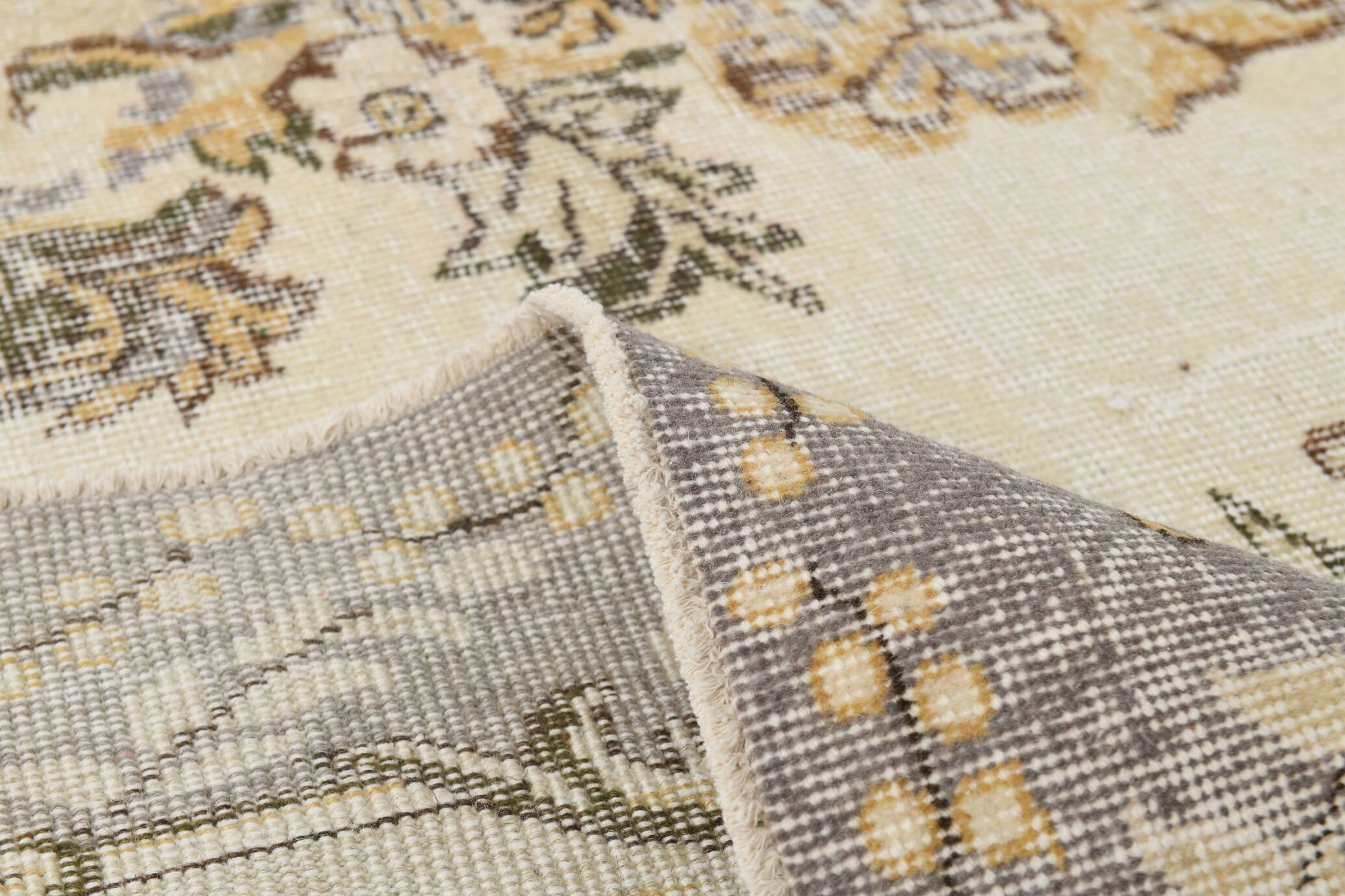 6x10 Classic & Bordered Beige Turkish Vintage Rug, 193x306Cm SK 5705