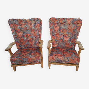2 fauteuils Guillerme et Chambron modèle Grand Repos