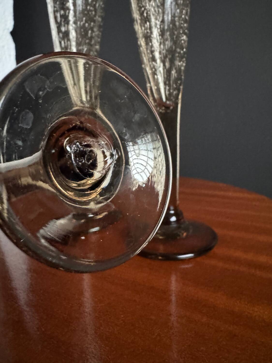 Champagne flutes bubble glass Biot