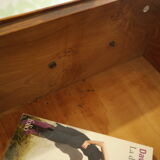 Country chest of drawers in vintage solid oak