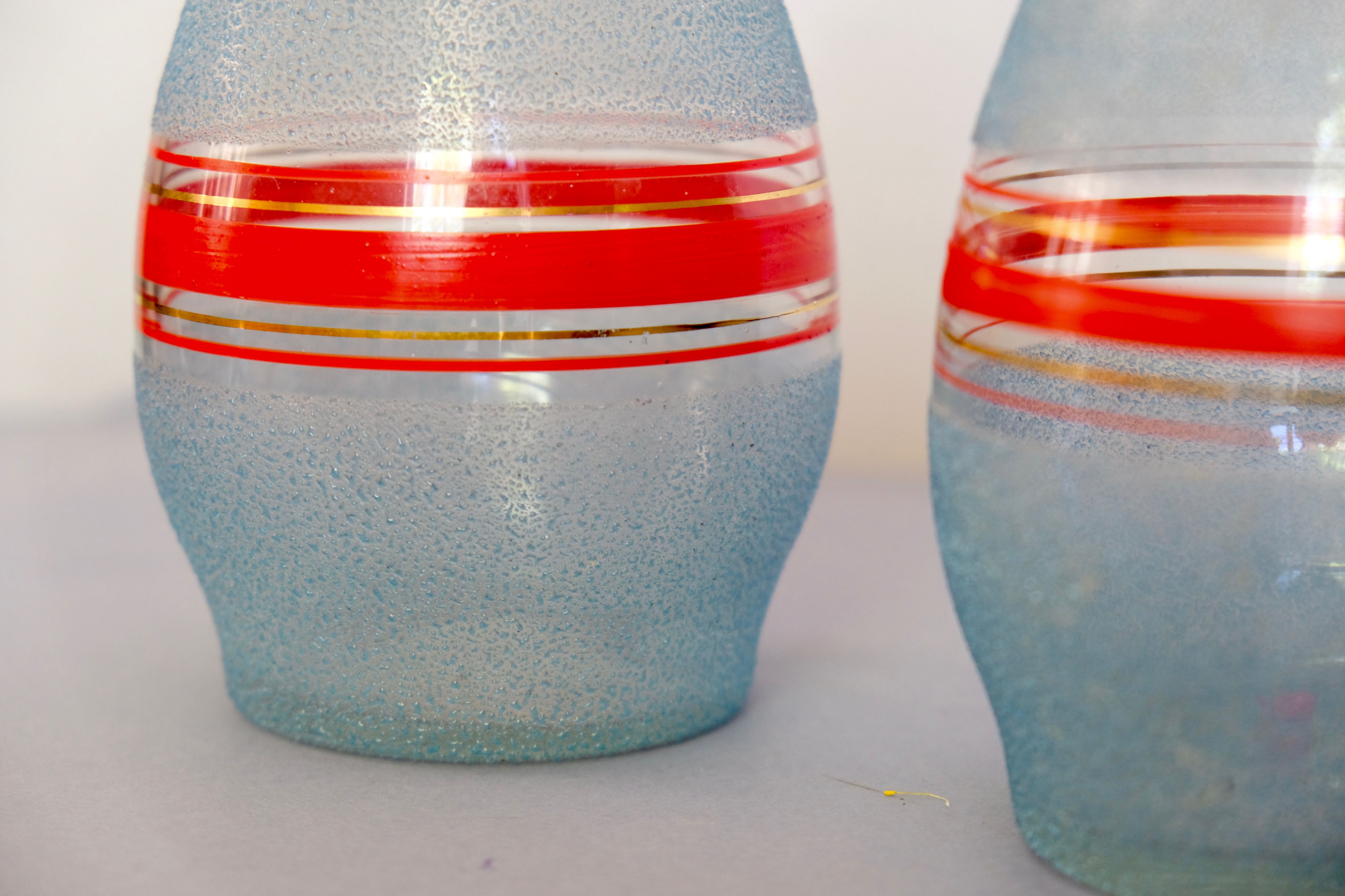 Vase year 50/60 blue granite glass, golden red stripes