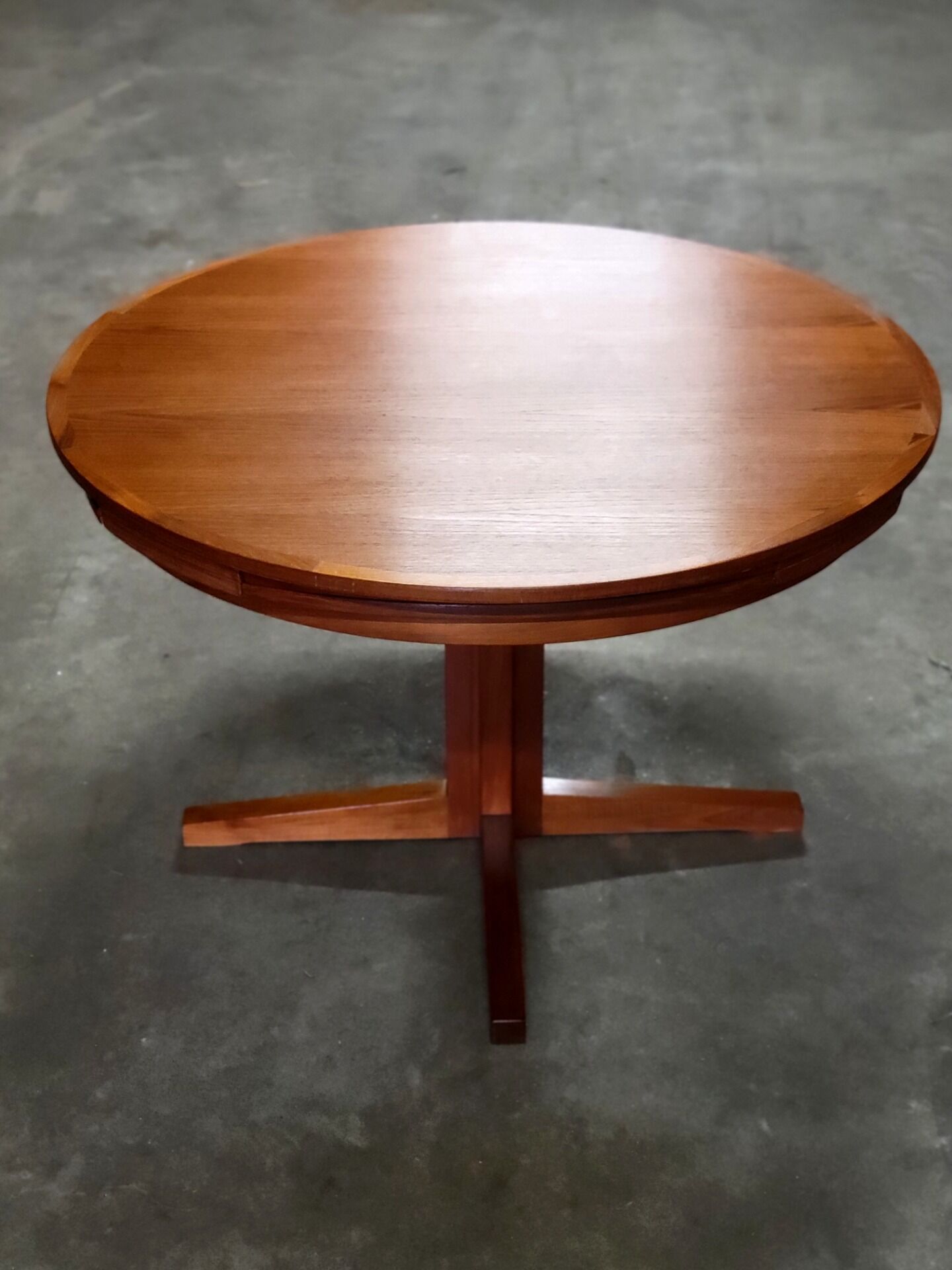 Dyrlund Flip Flap Lotus dining table in teak Denmark 1960