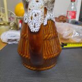 Sandstone pitcher