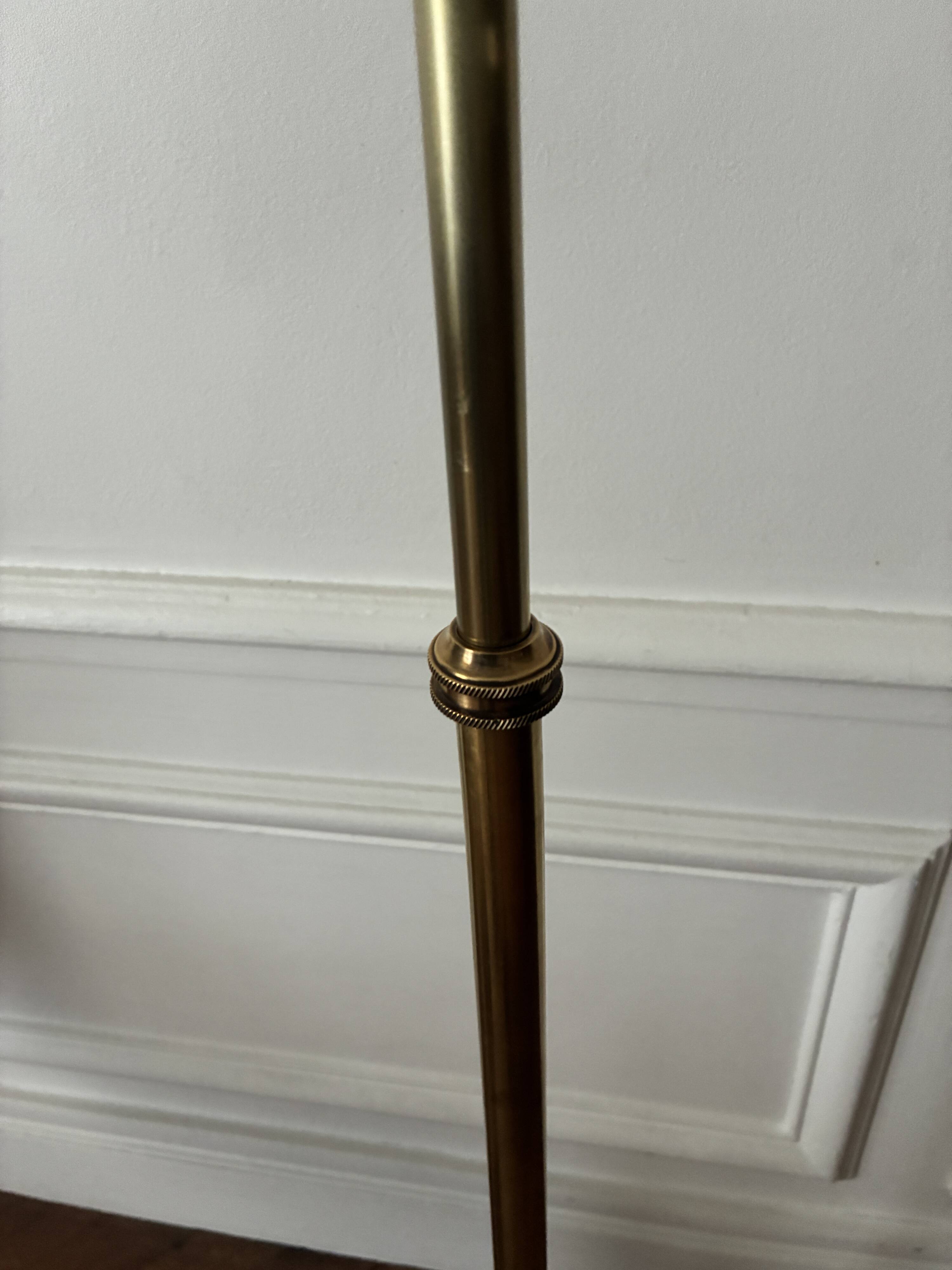 Adjustable Diabolo floor lamp in brass - 1950s