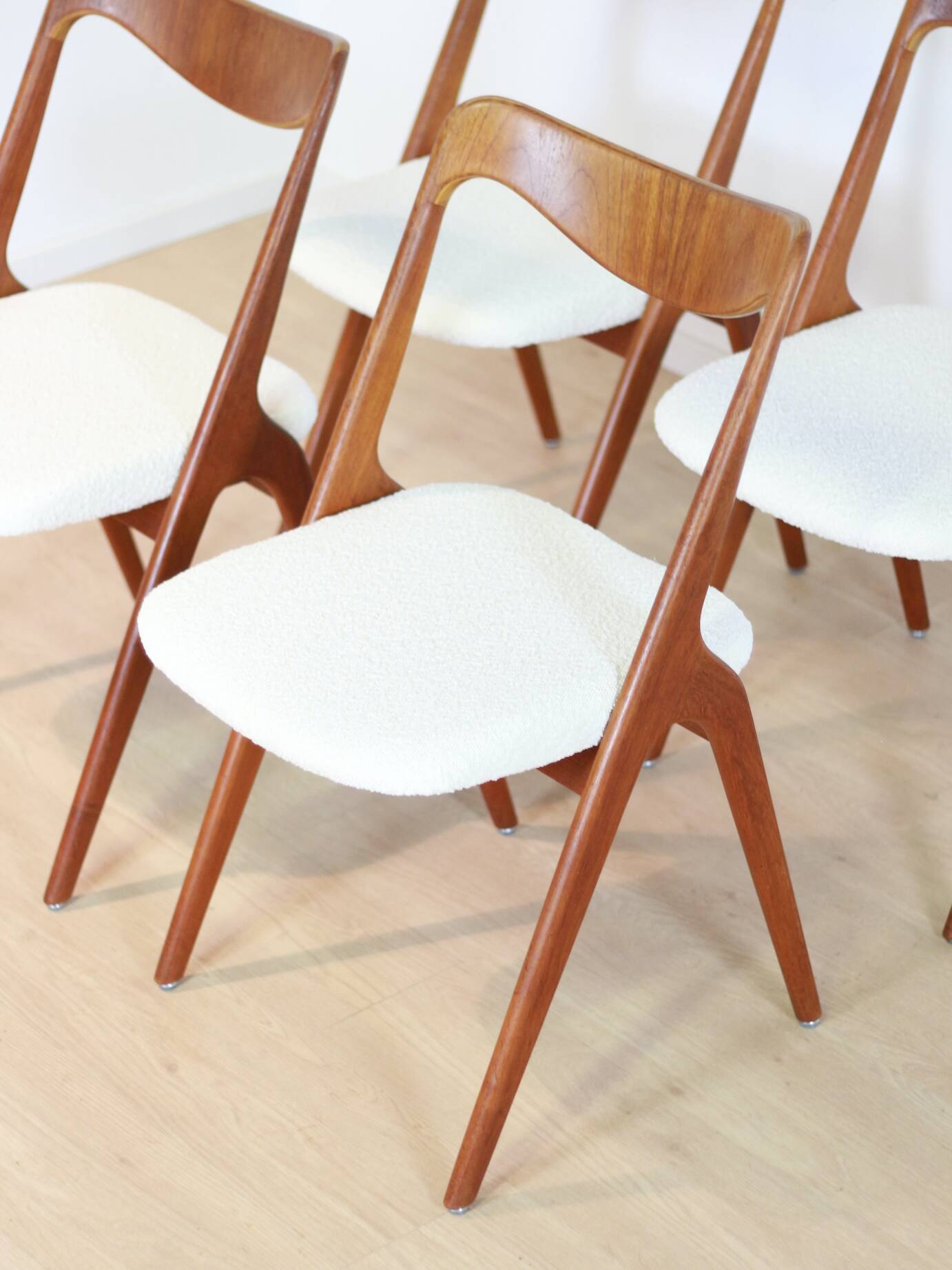 Set Bouclé diningchairs Albin Johansson and Sons