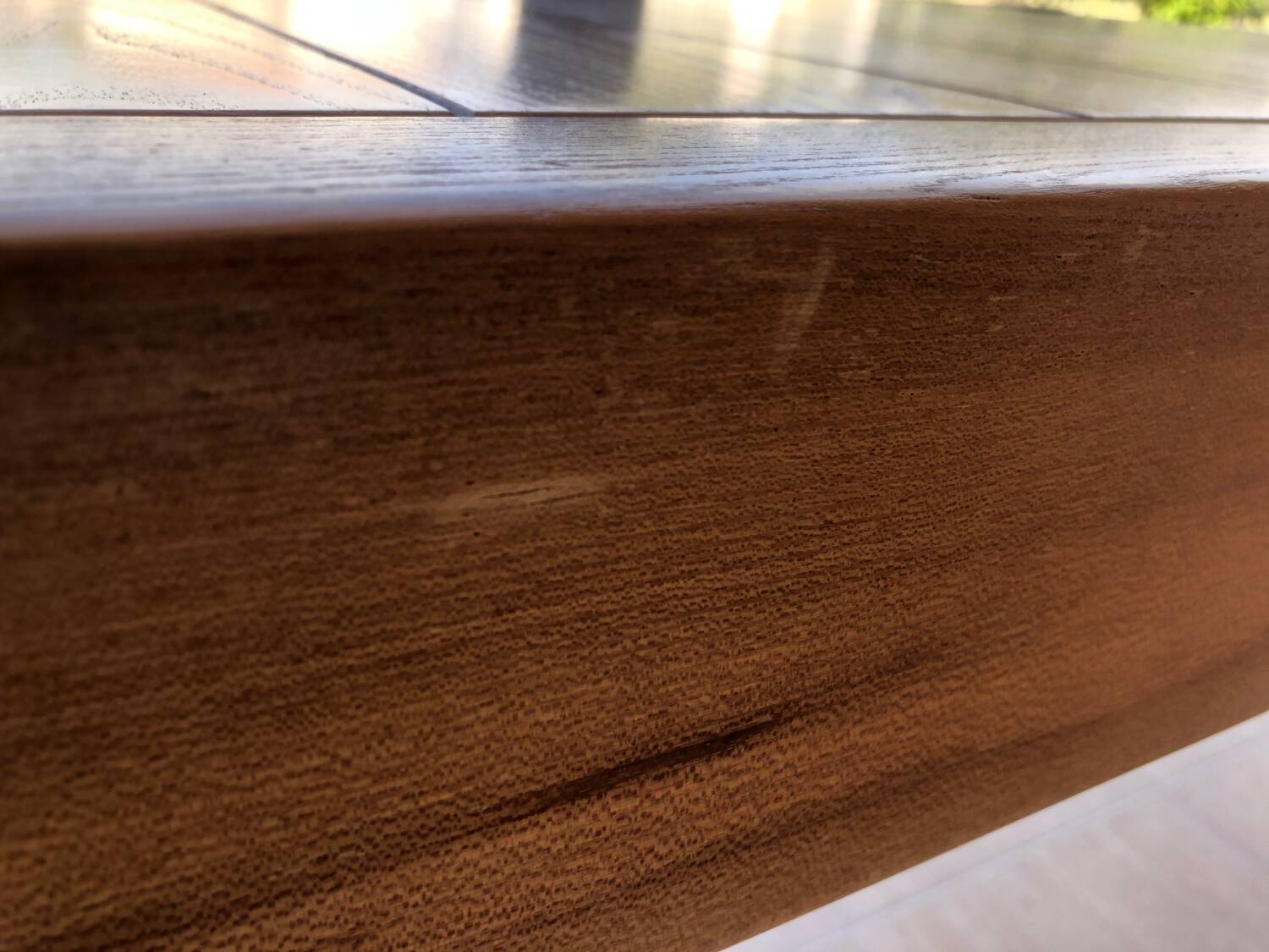 Maison Regain table and 4 chairs