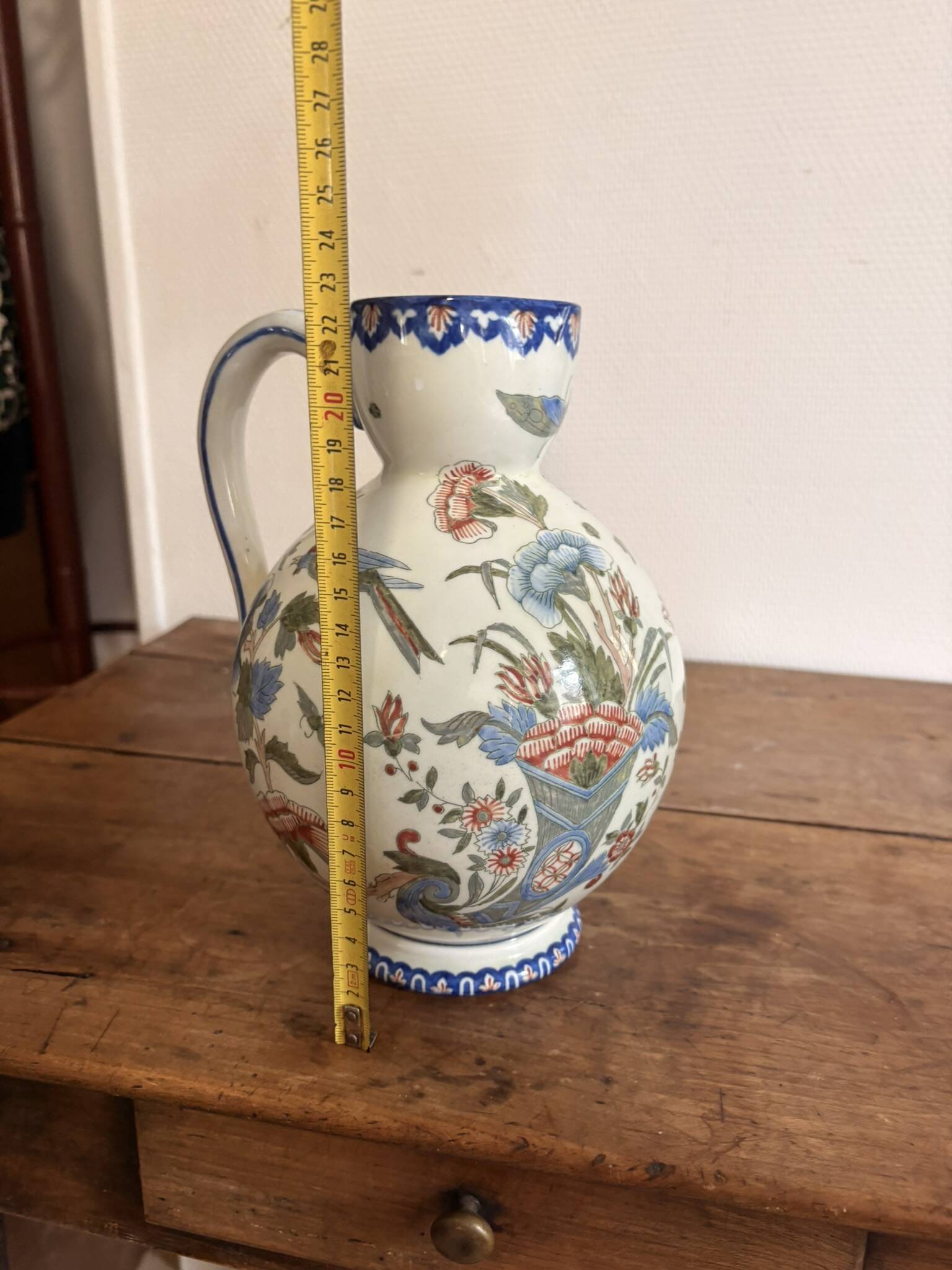 Aiguière, pichet en faïence de Gien ancien décor Rouen corne d'abondance, XIXe