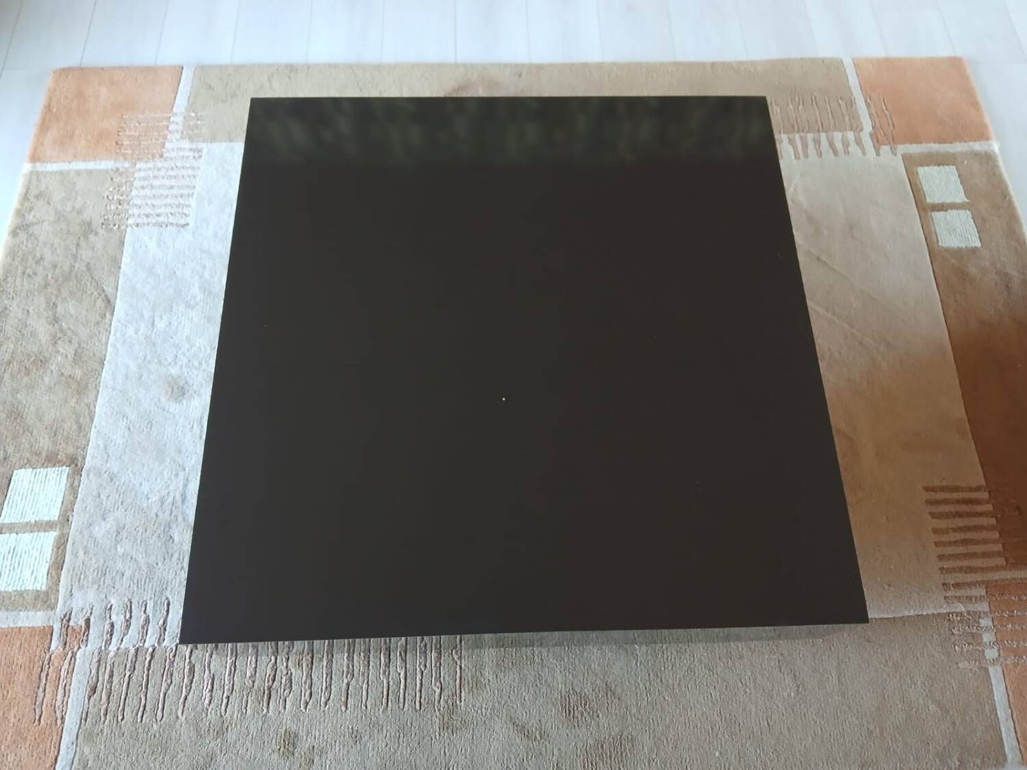 Lacquered cube coffee table – 1970s modernist design