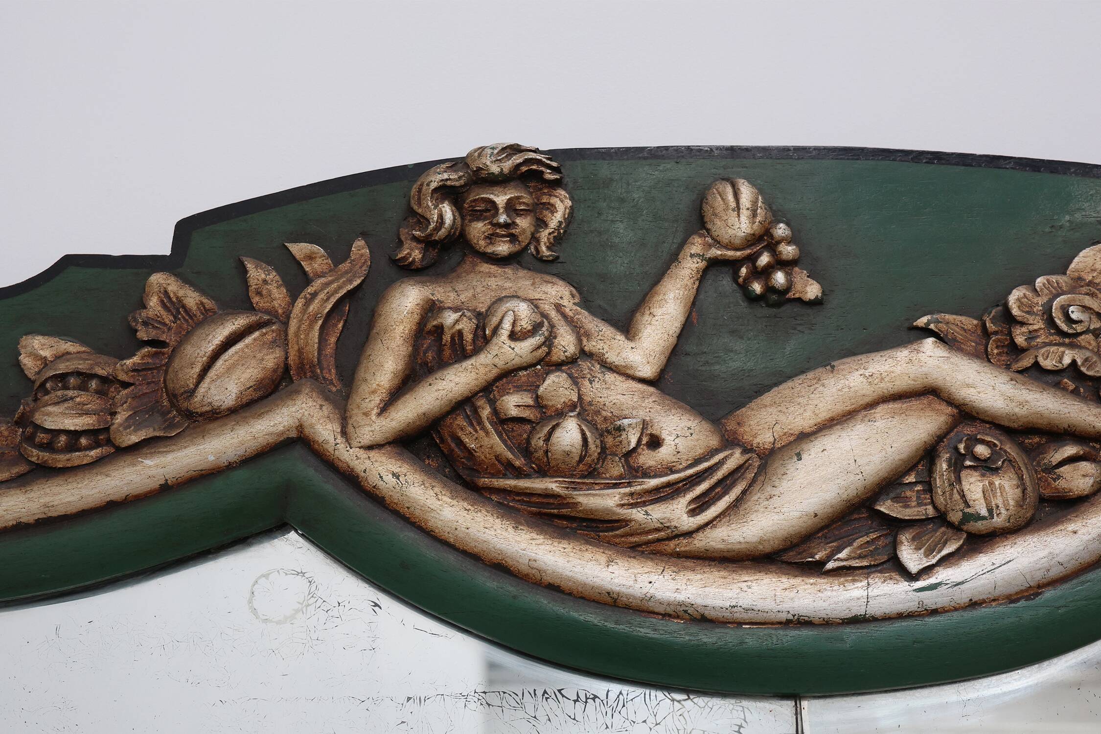 French Art Deco mirror in green carved wood, 1930s