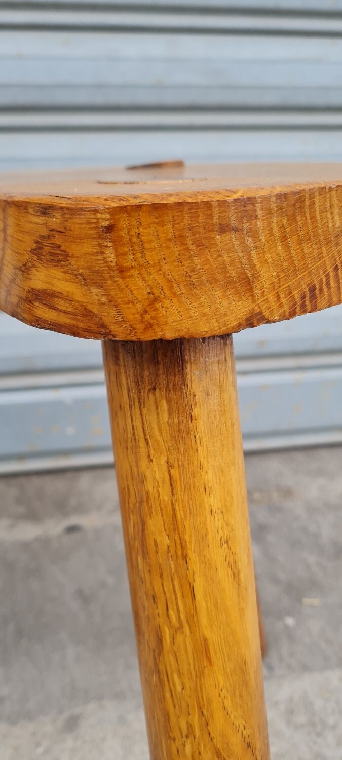 Tripod stool