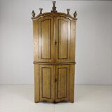 18th century Dutch witwerk cabinet with original key & faux Delft decoration