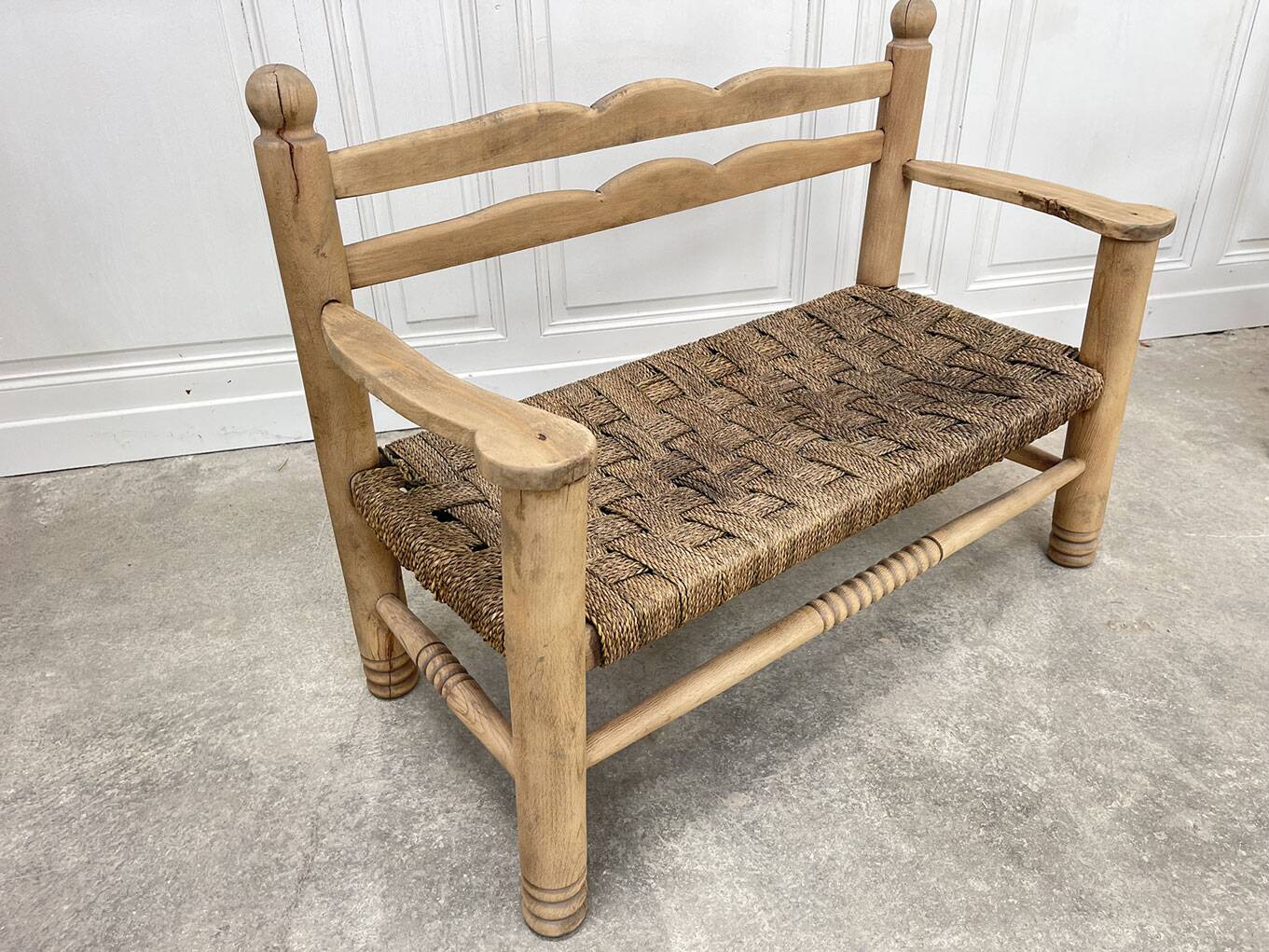 1950s bench in woven rope