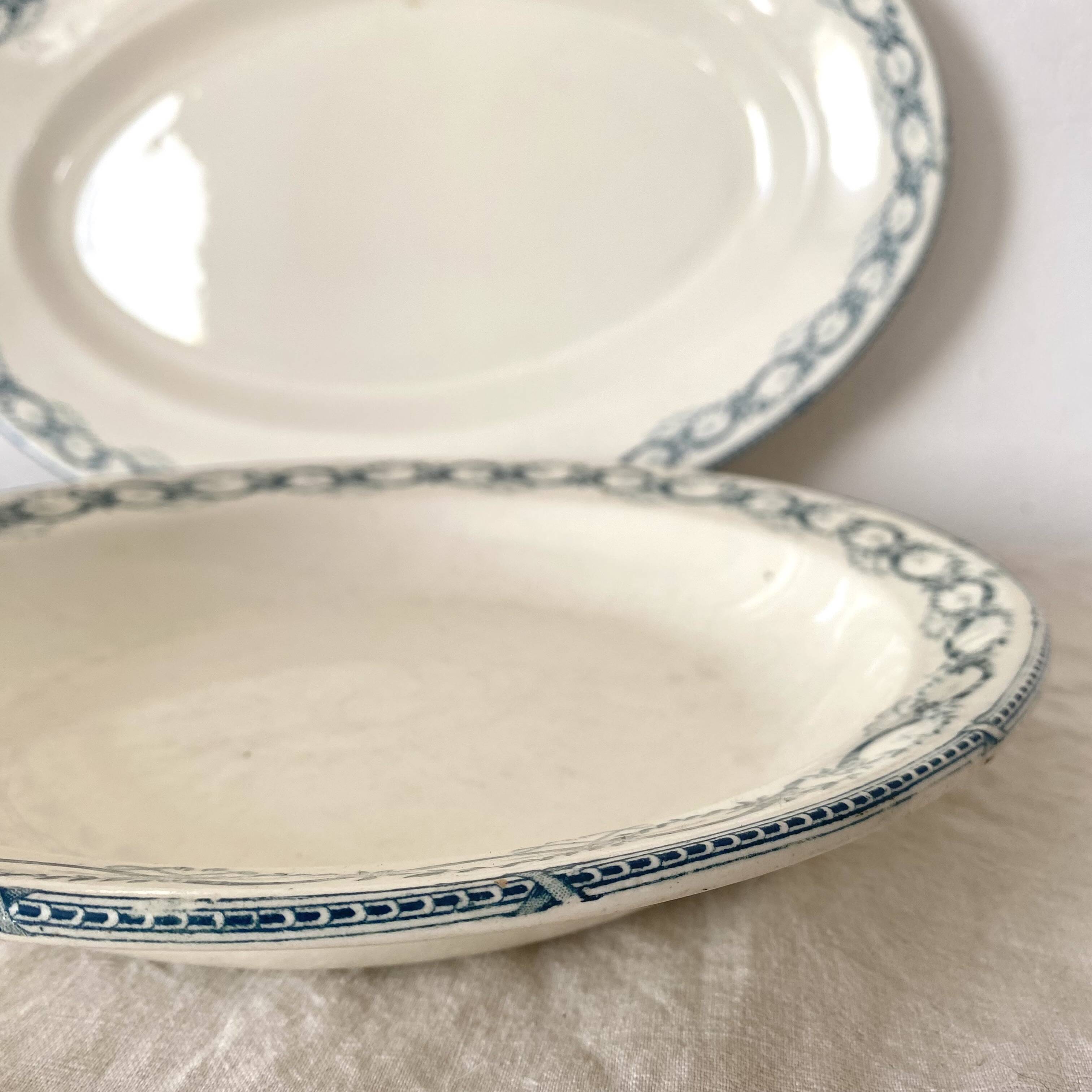 Set of ironstone dishes Salins France Régamier