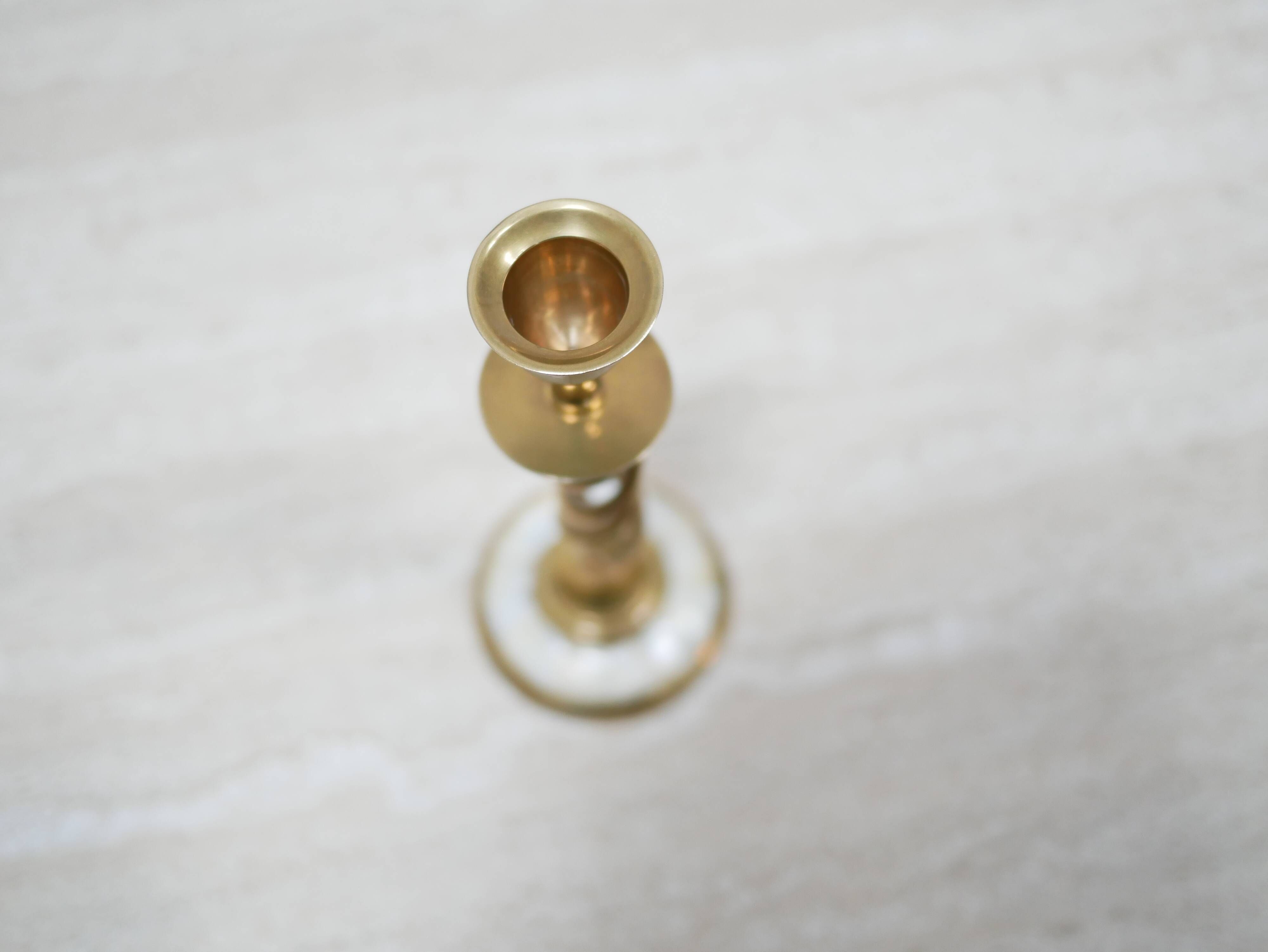 Vintage candle holder in brass and mother-of-pearl
