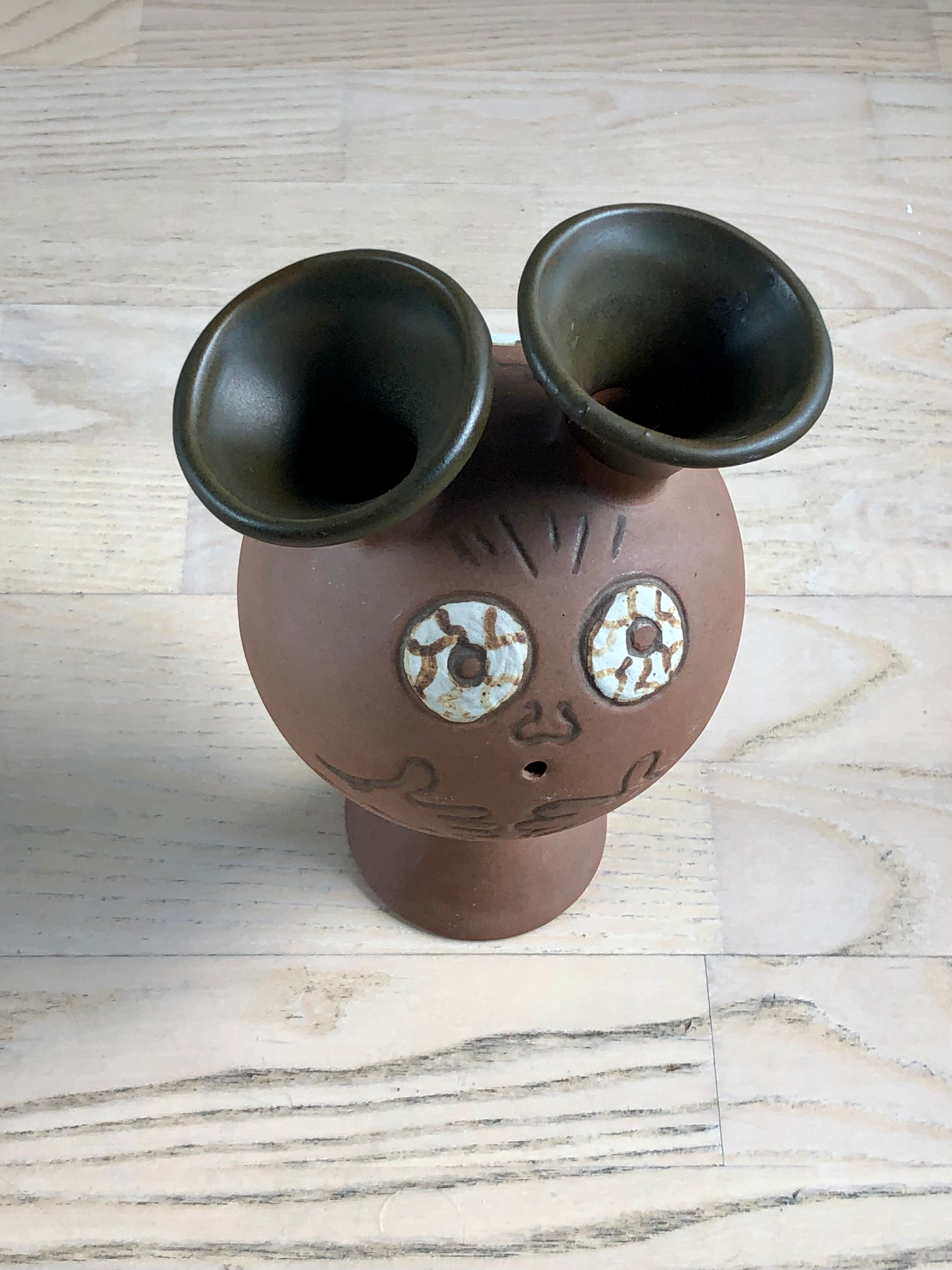 Anthropomorphic ceramic vase made by hand in. California by Stoneware Designs West, 1960-70