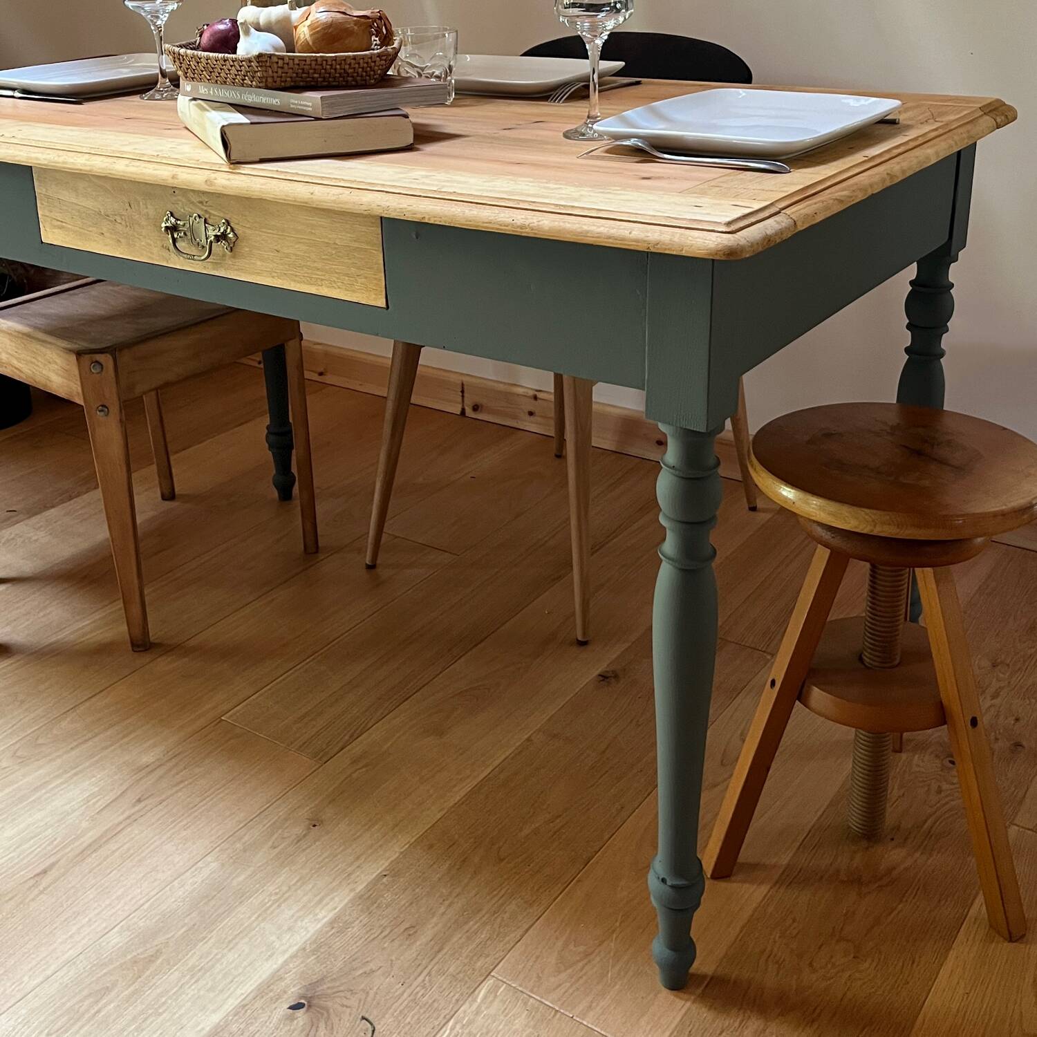 Bistro table
