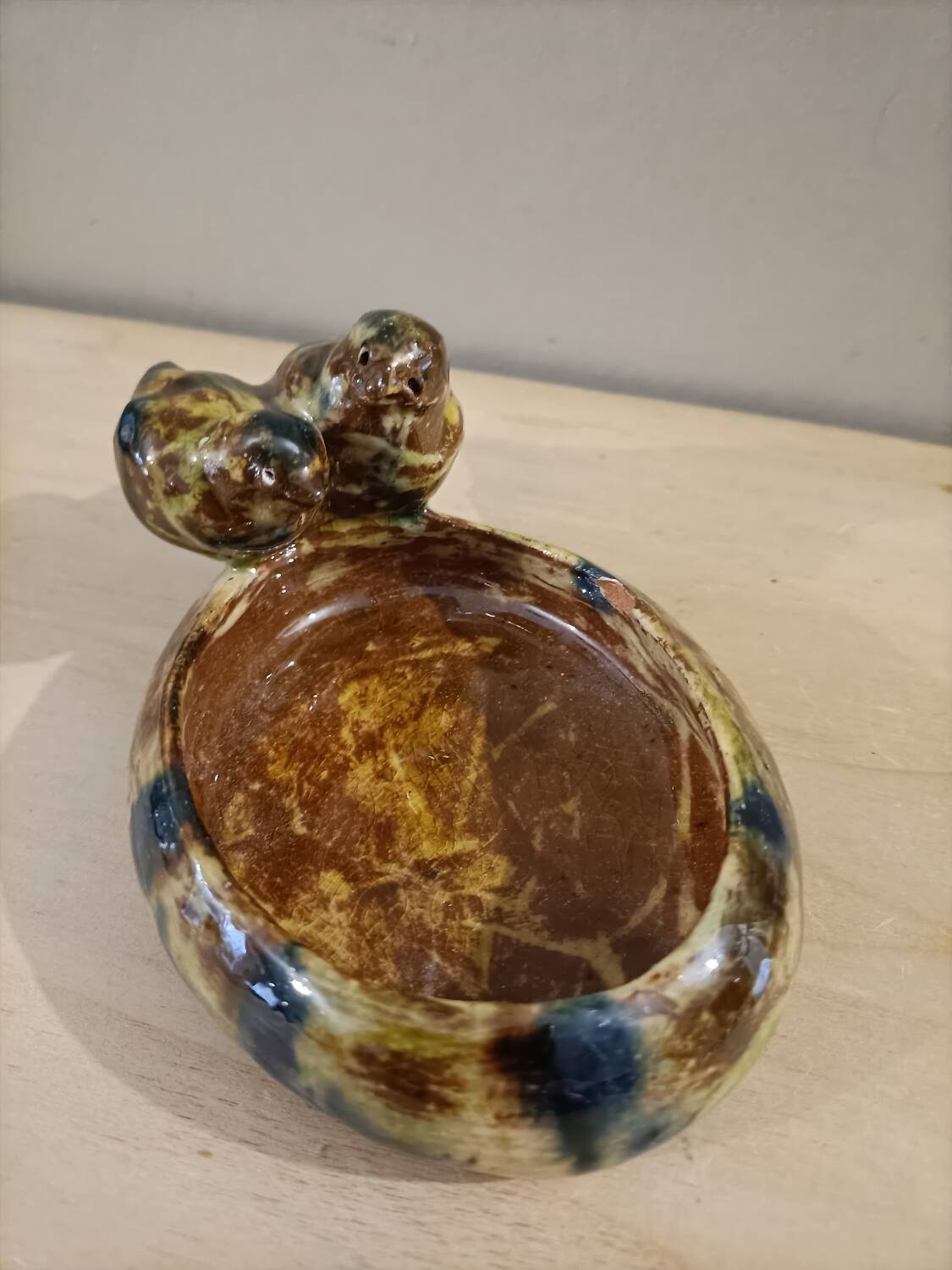 Birds pocket emptier