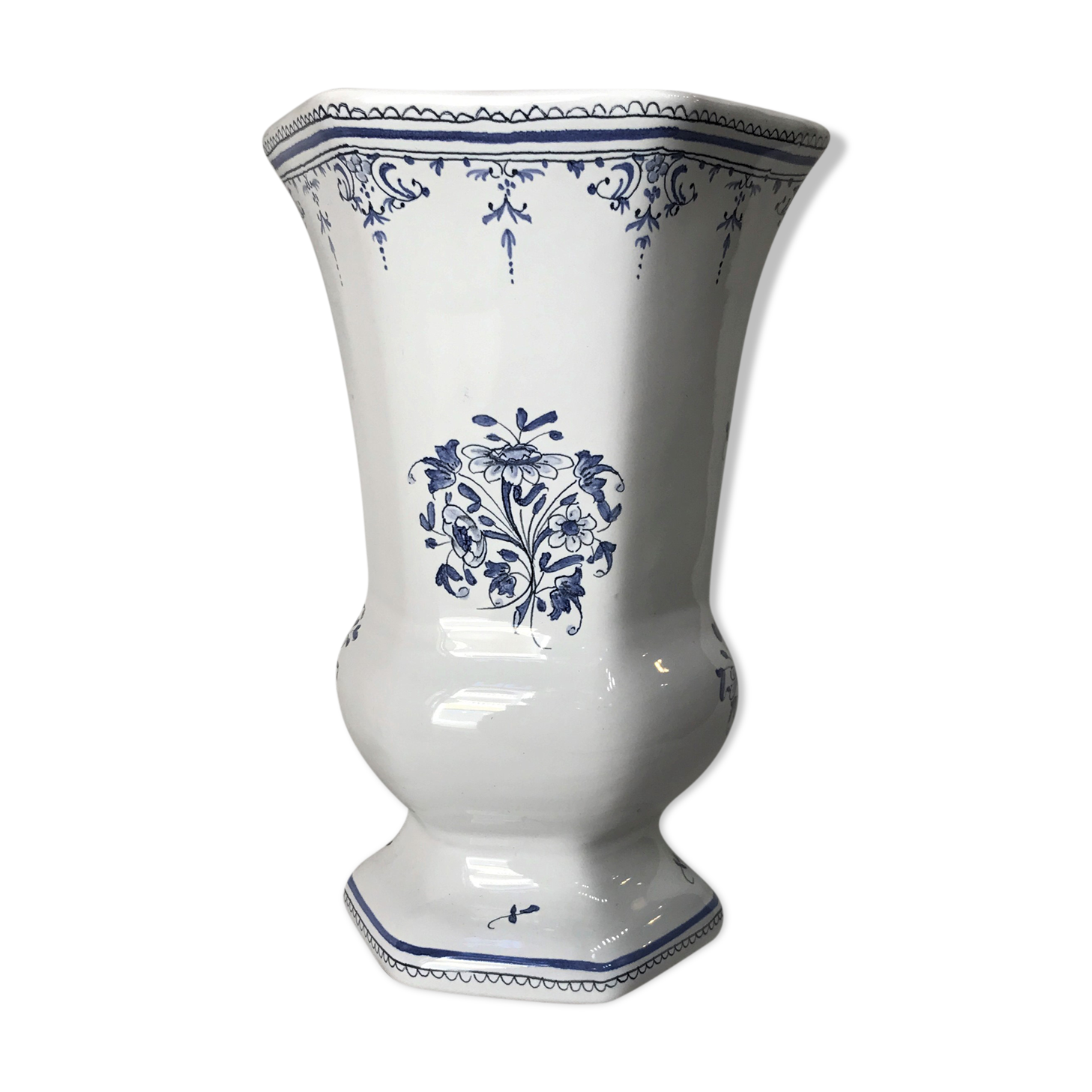 Vase Moustiers octogonal