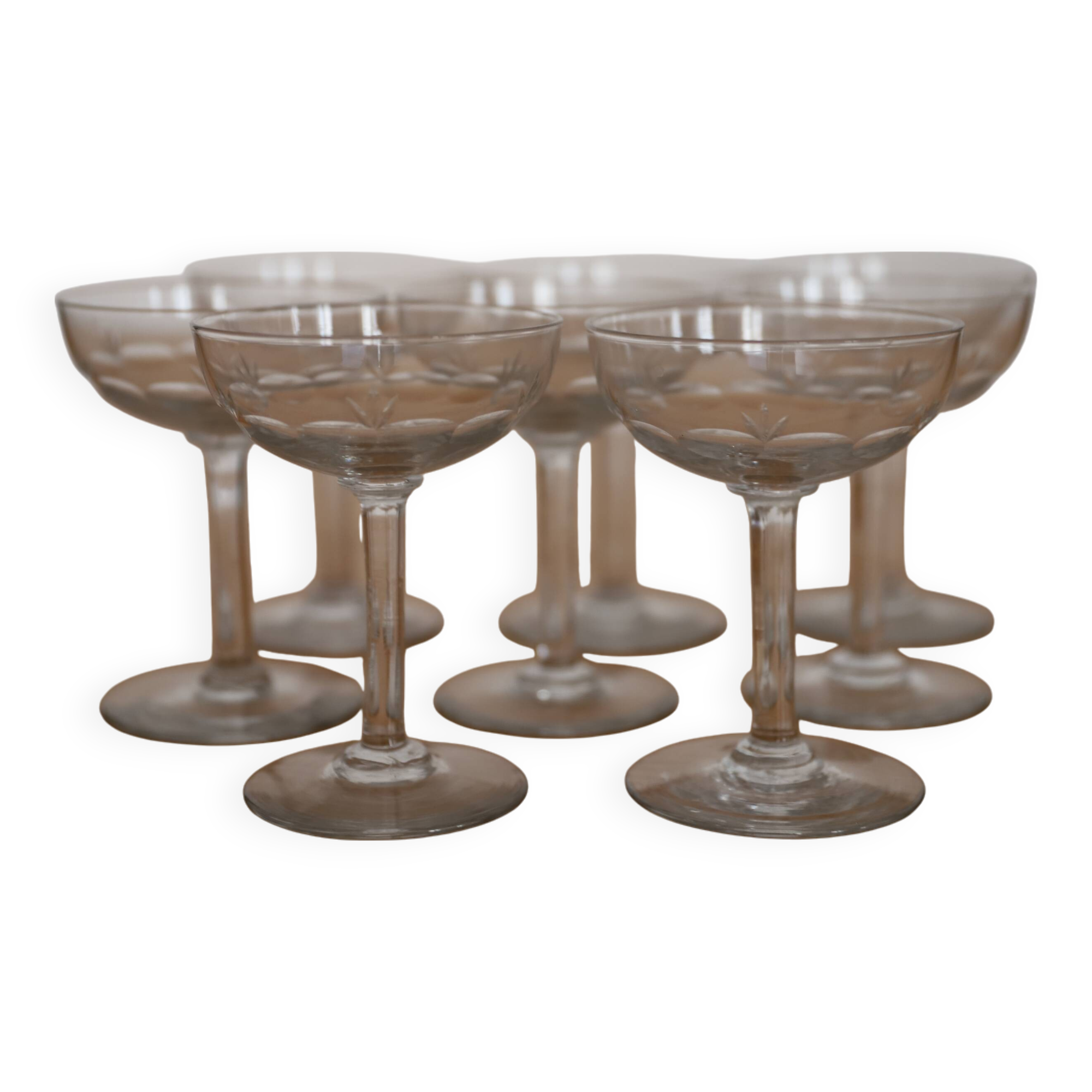 8 stemmed glasses