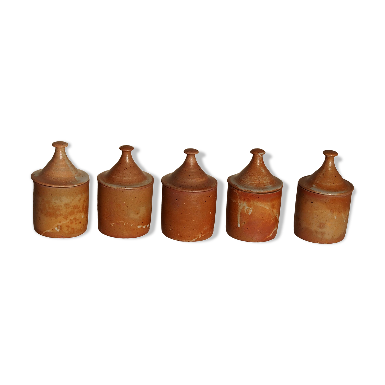 Set of 5 pots with its lid, in vintage stoneware