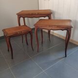 Nesting coffee tables