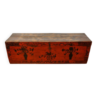 Ancient Chinese chest