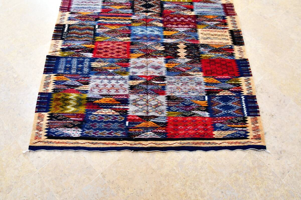 Moroccan Berber Kilim Taznakht