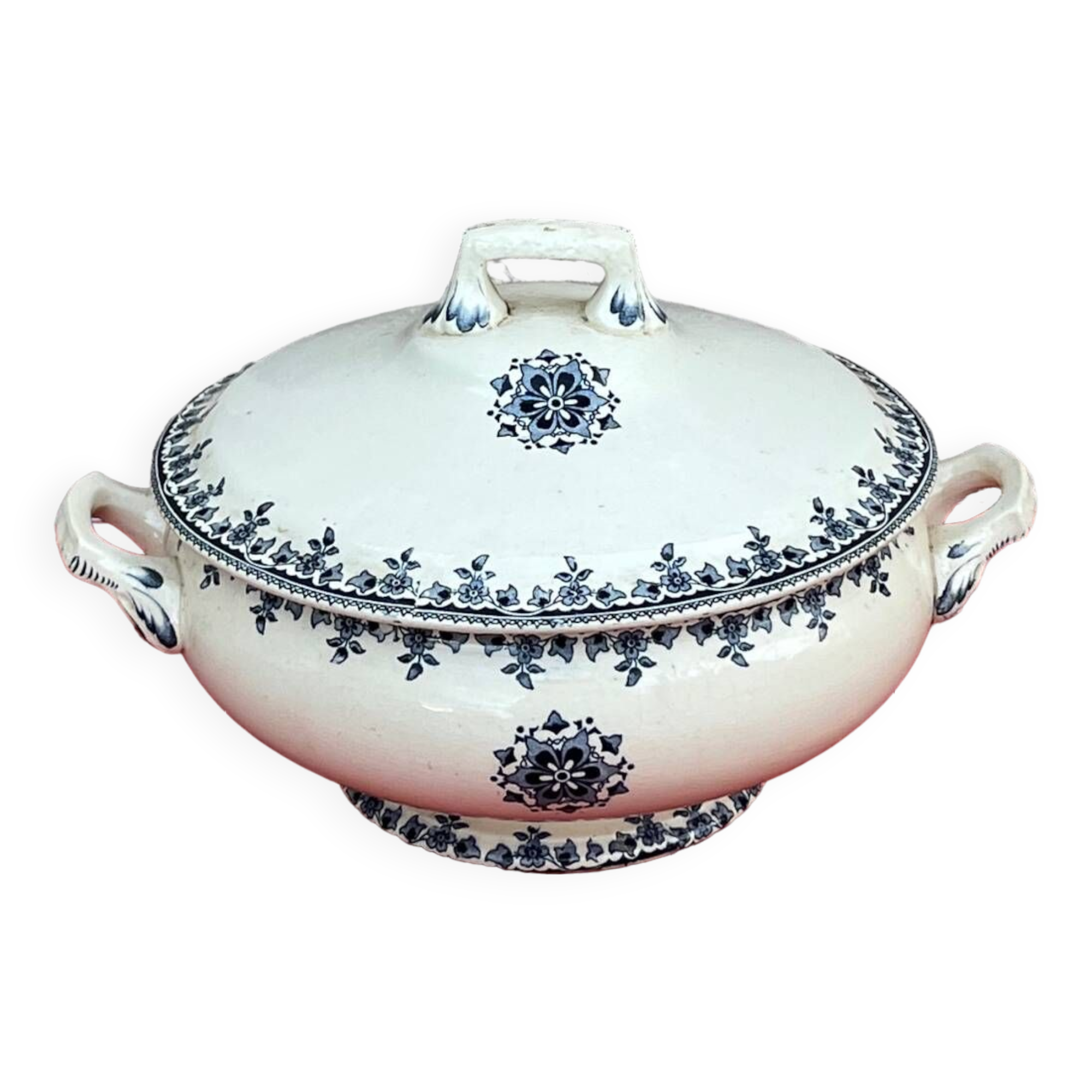 Tureen