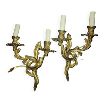 Small rocaille wall lights in Louis XV style bronze