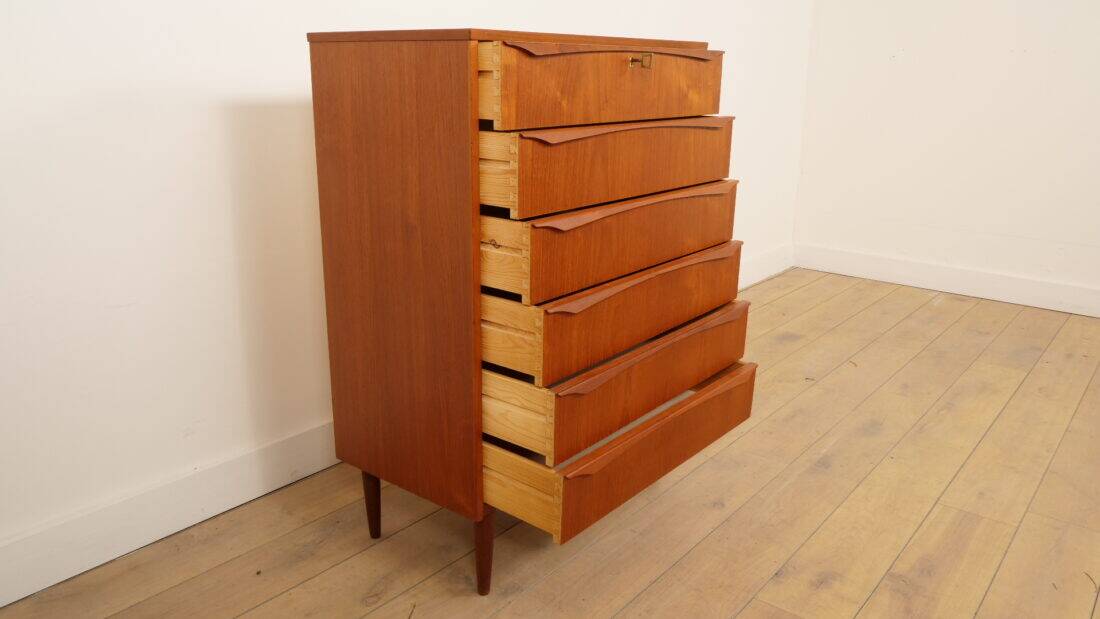 Vintage Danish chest of drawers | Teak | 6 drawers | 106 cm