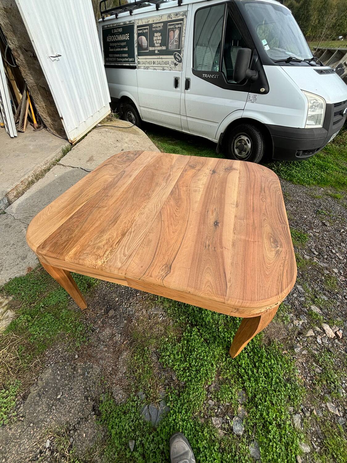 Art deco table in natural wood
