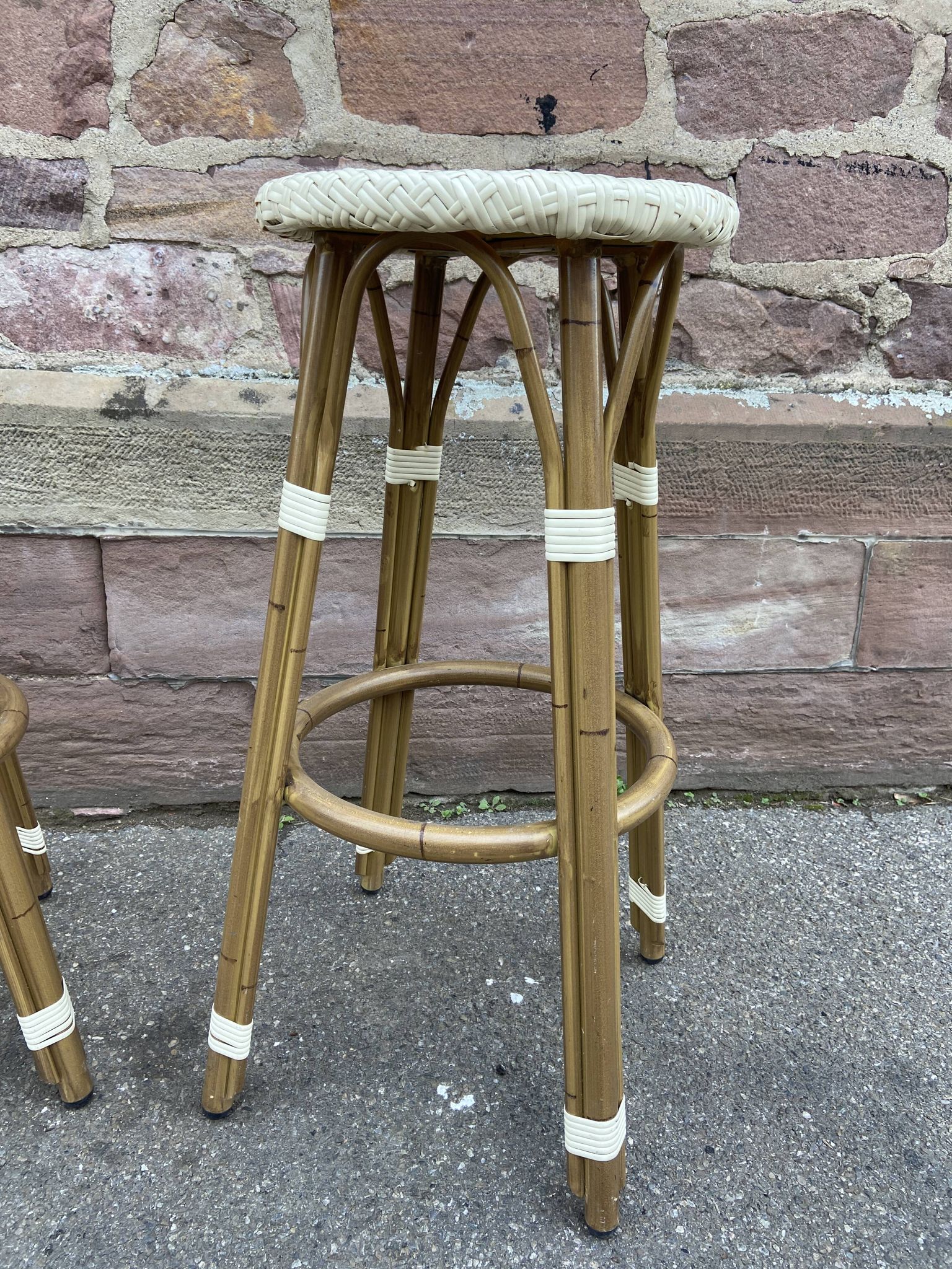 Paire de tabouret de bar style drucker paris café