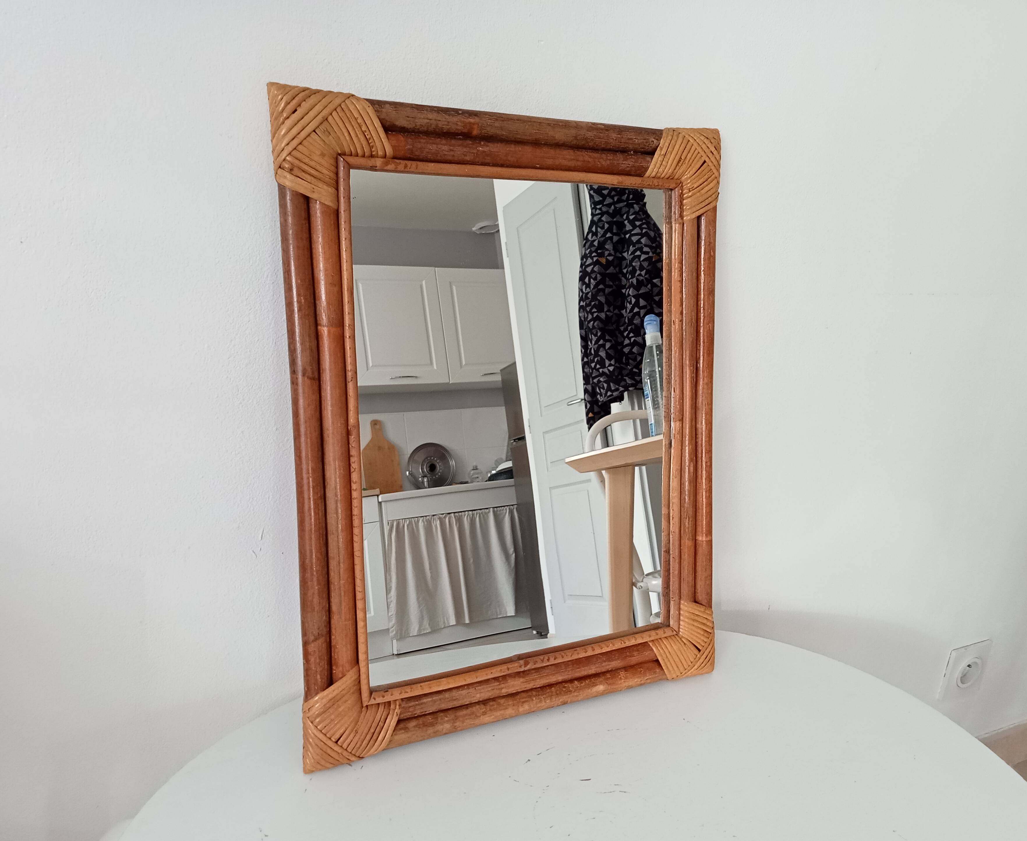 Vintage bamboo and rattan mirror from the 60s/70s, 50*40 cm.