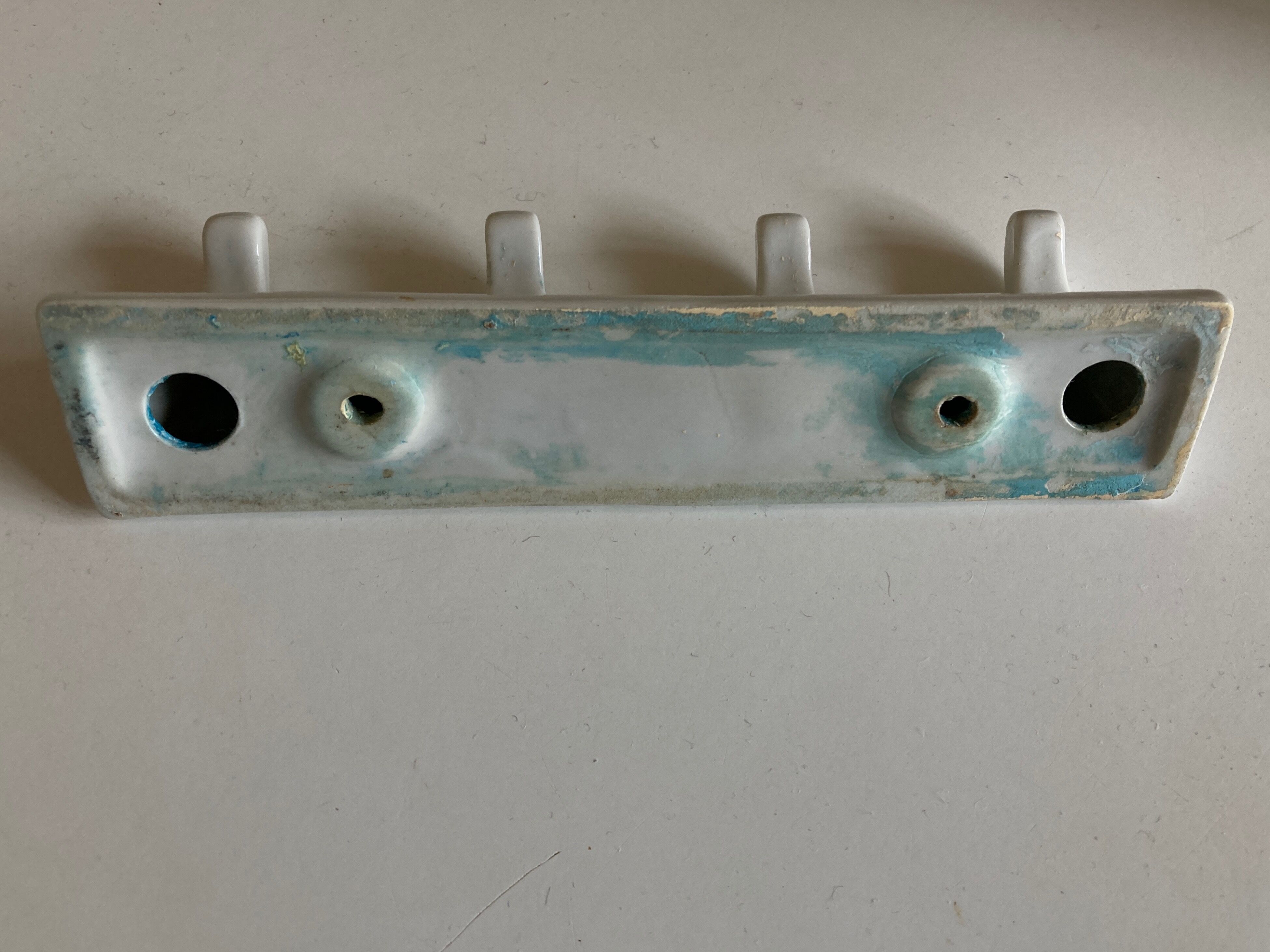 Patère de salle de bain 1950 en céramique blanche