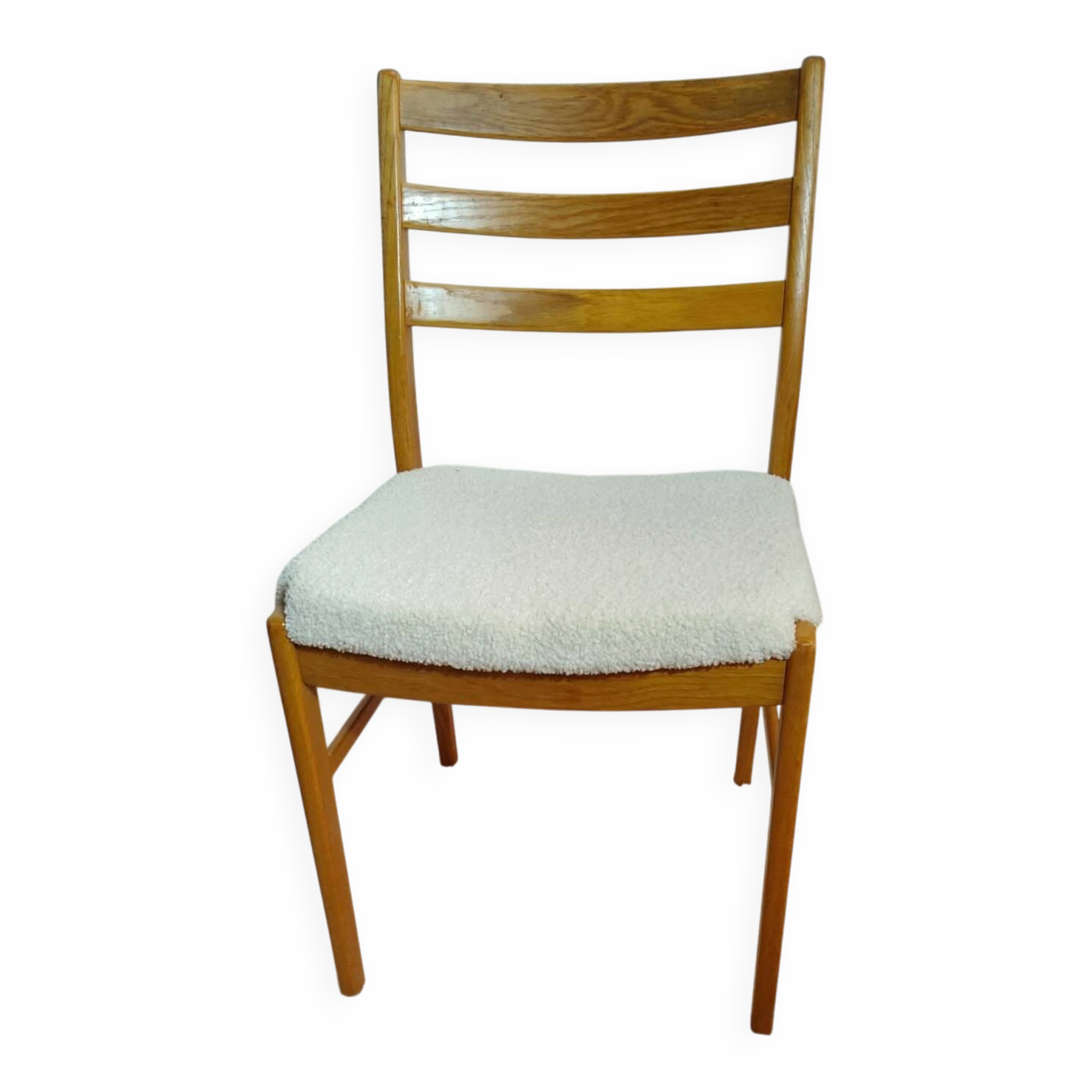 Set of 4 Vintage Scandinavian chairs in white boucle fabric, Sweden, 1920s.