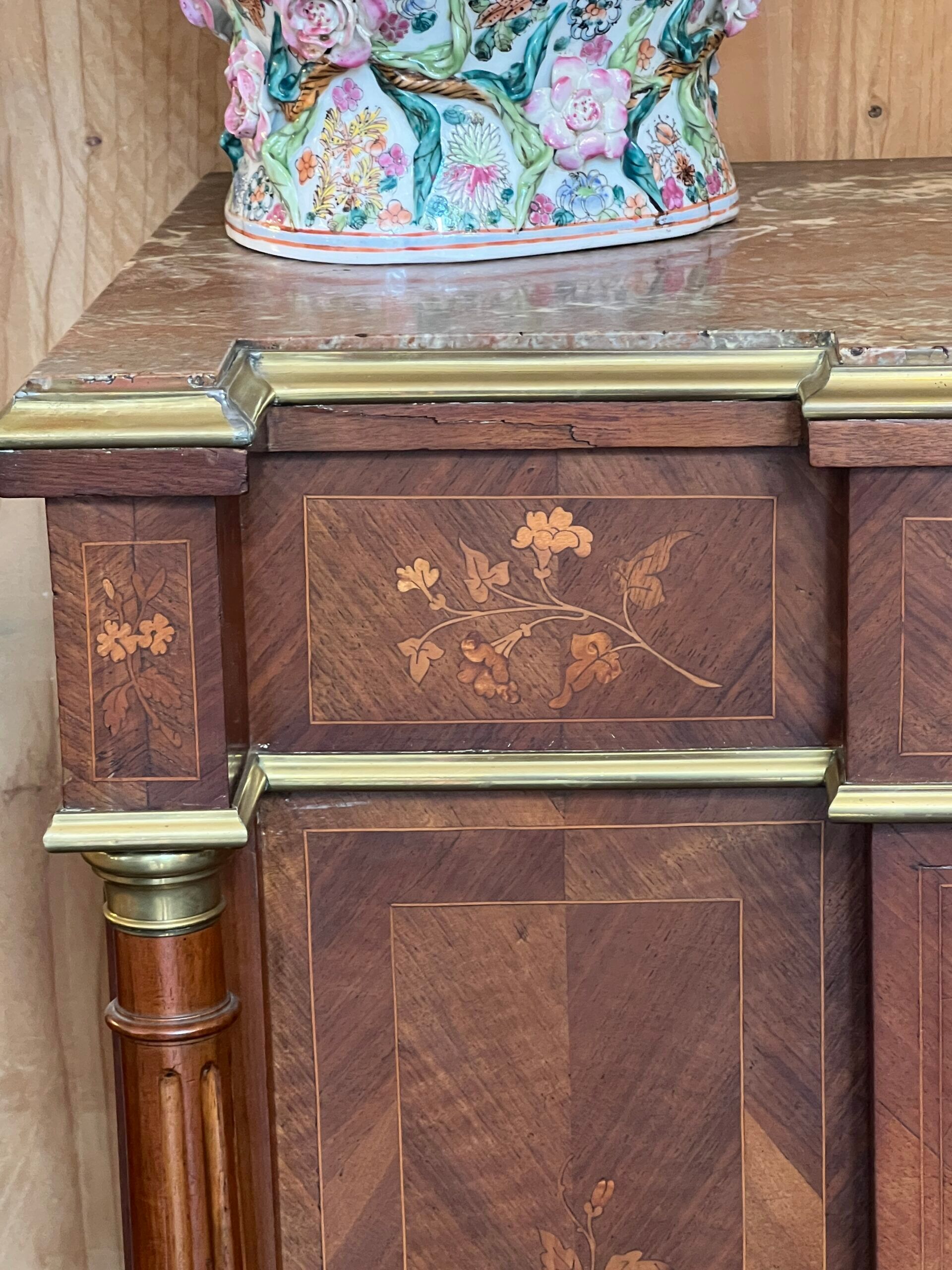 Napoleon III sideboard, rosewood and floral marquetry, 19th century