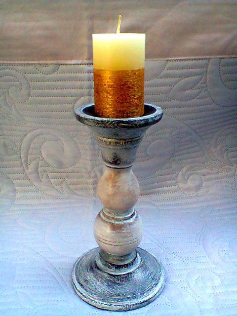 Wooden candlestick