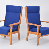 Set of Two Danish Mid-Century Modern GE 181 a Chairs by Hans Wegner for GETAMA