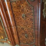 Commode marquetée
