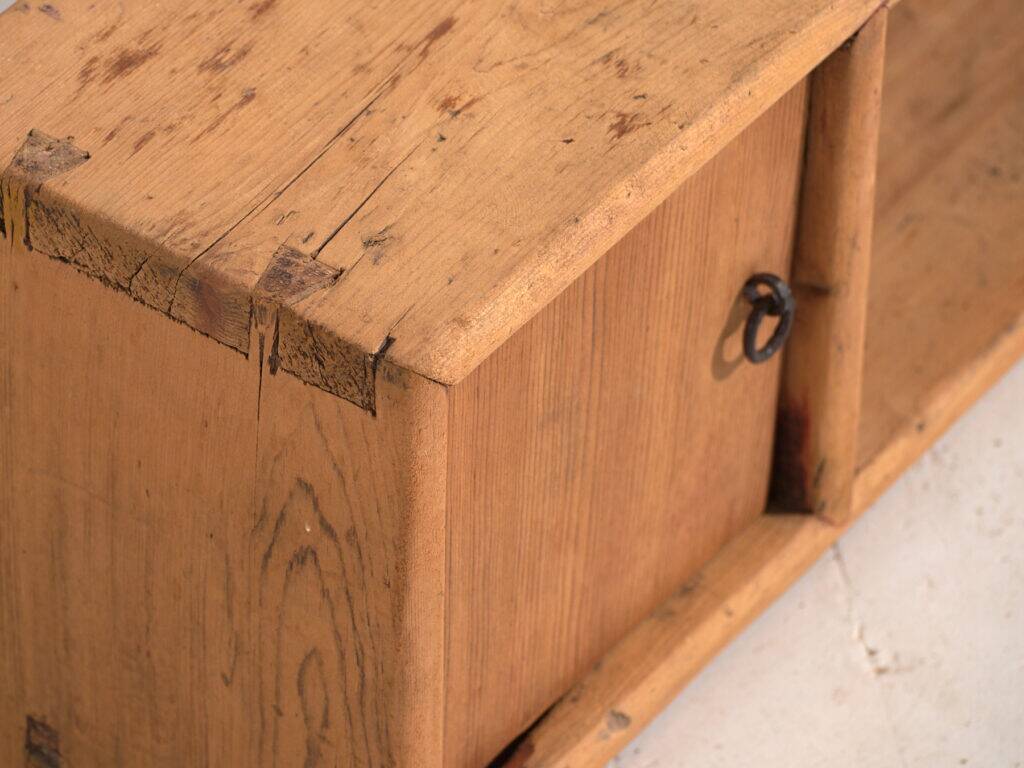 Old pine wood buffet – China, circa 1930