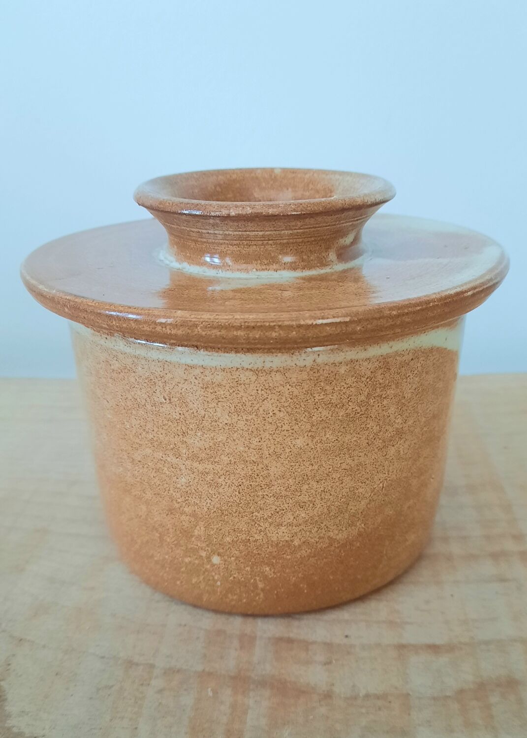 Stoneware butter dish