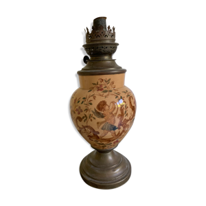 pied lampe à pétrole