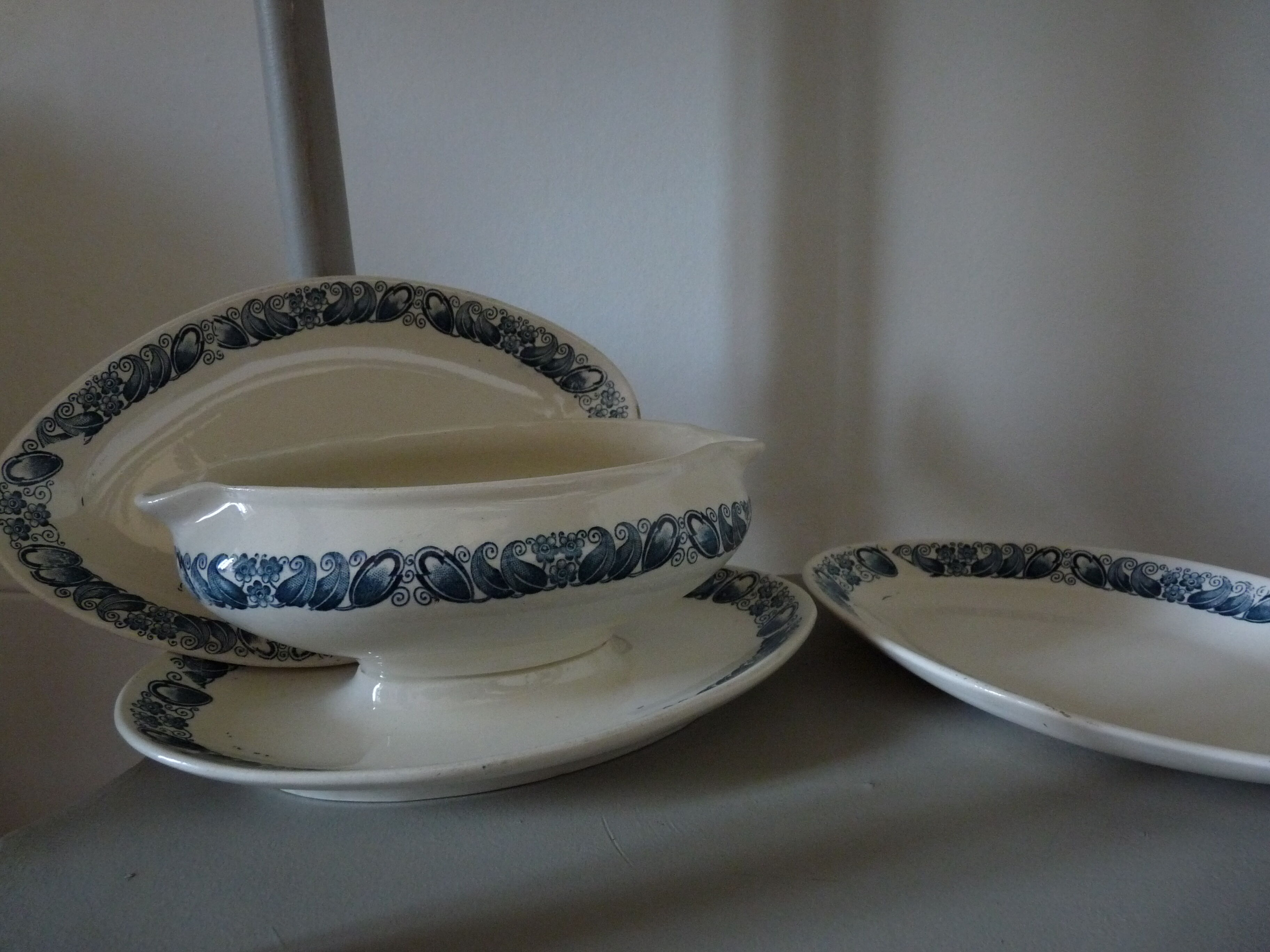 Saucière and raviers Terre de Fer Longchamp "Marcel"