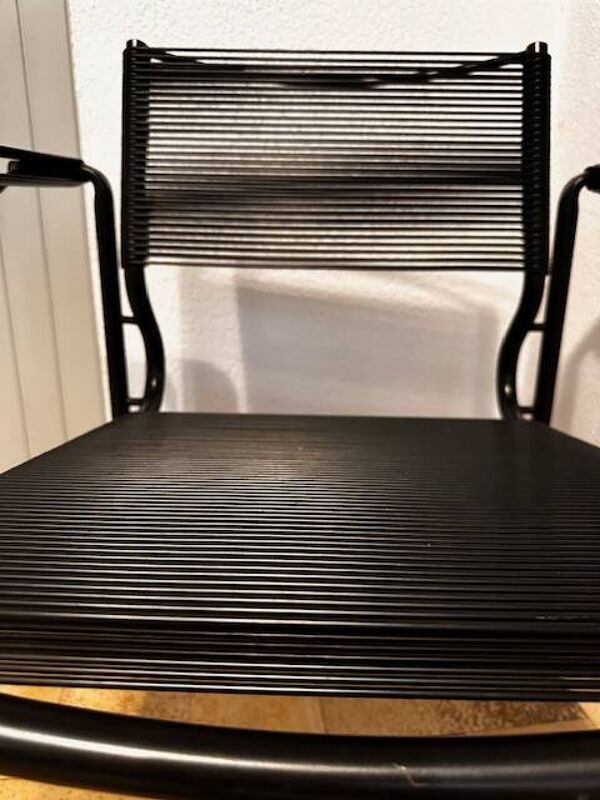 Fauteuil Spaghetti noir vintage Giandomenico Belotti pour Alias, modèle 109