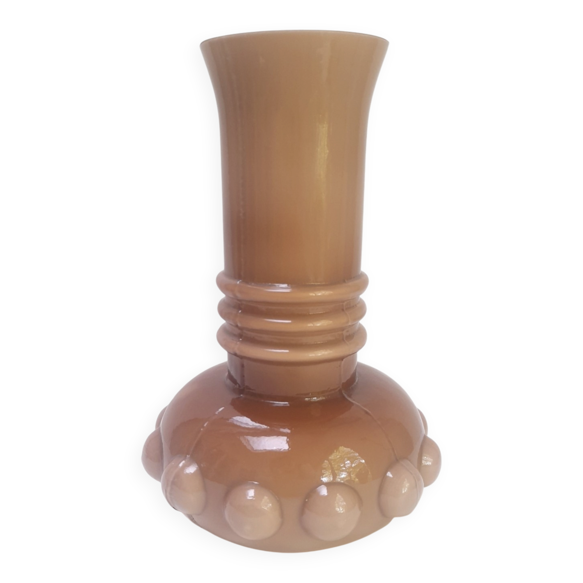 Beige opaline vase Swedish Orrefors