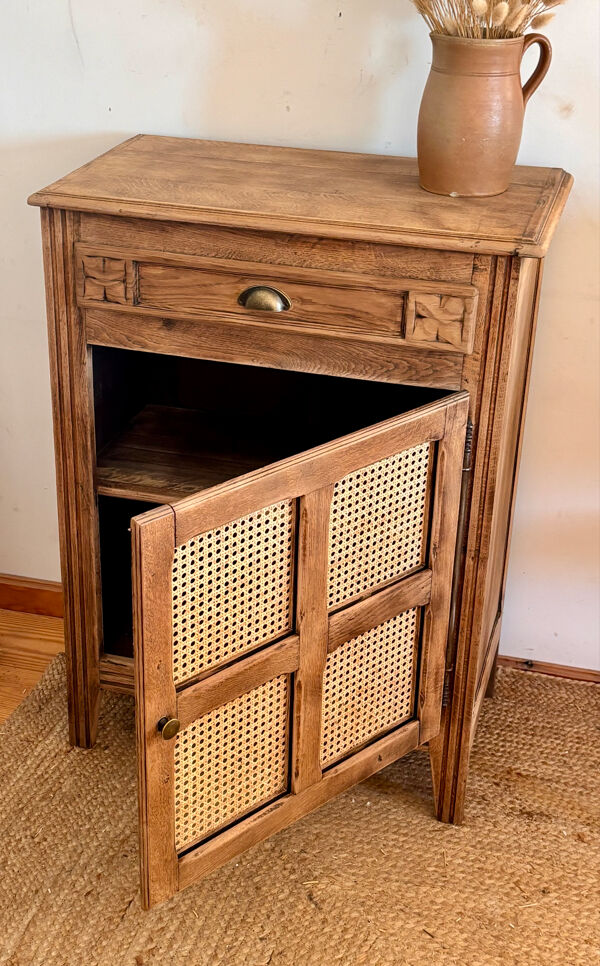 Buffet 1 porte / confiturier ancien en chêne massif brut et cannage