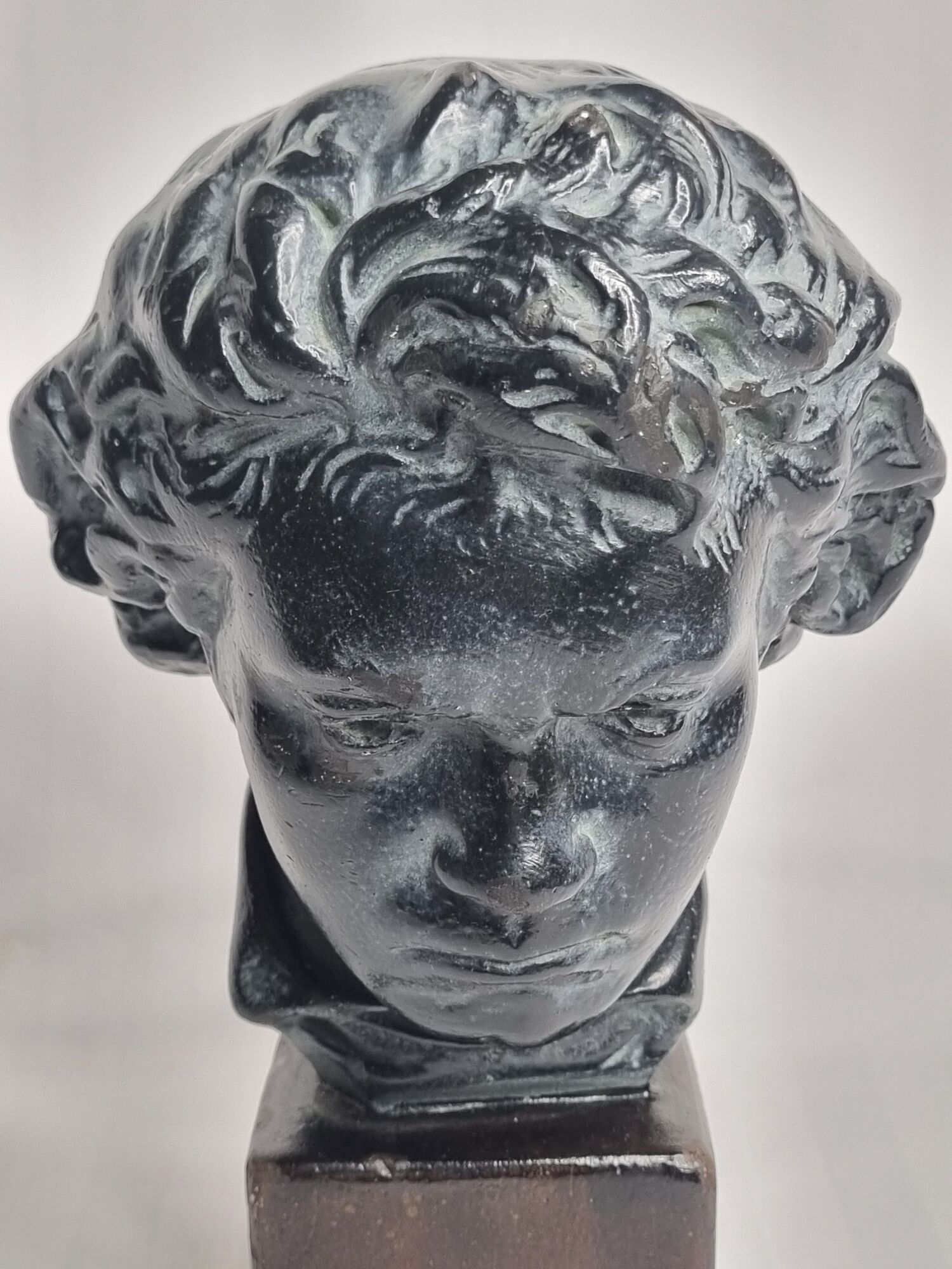 Bust of Beethoven in patinated plaster in imitation of bronze, signed, 27 cm