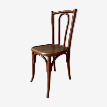 Bistro chair in arched and dark beech
