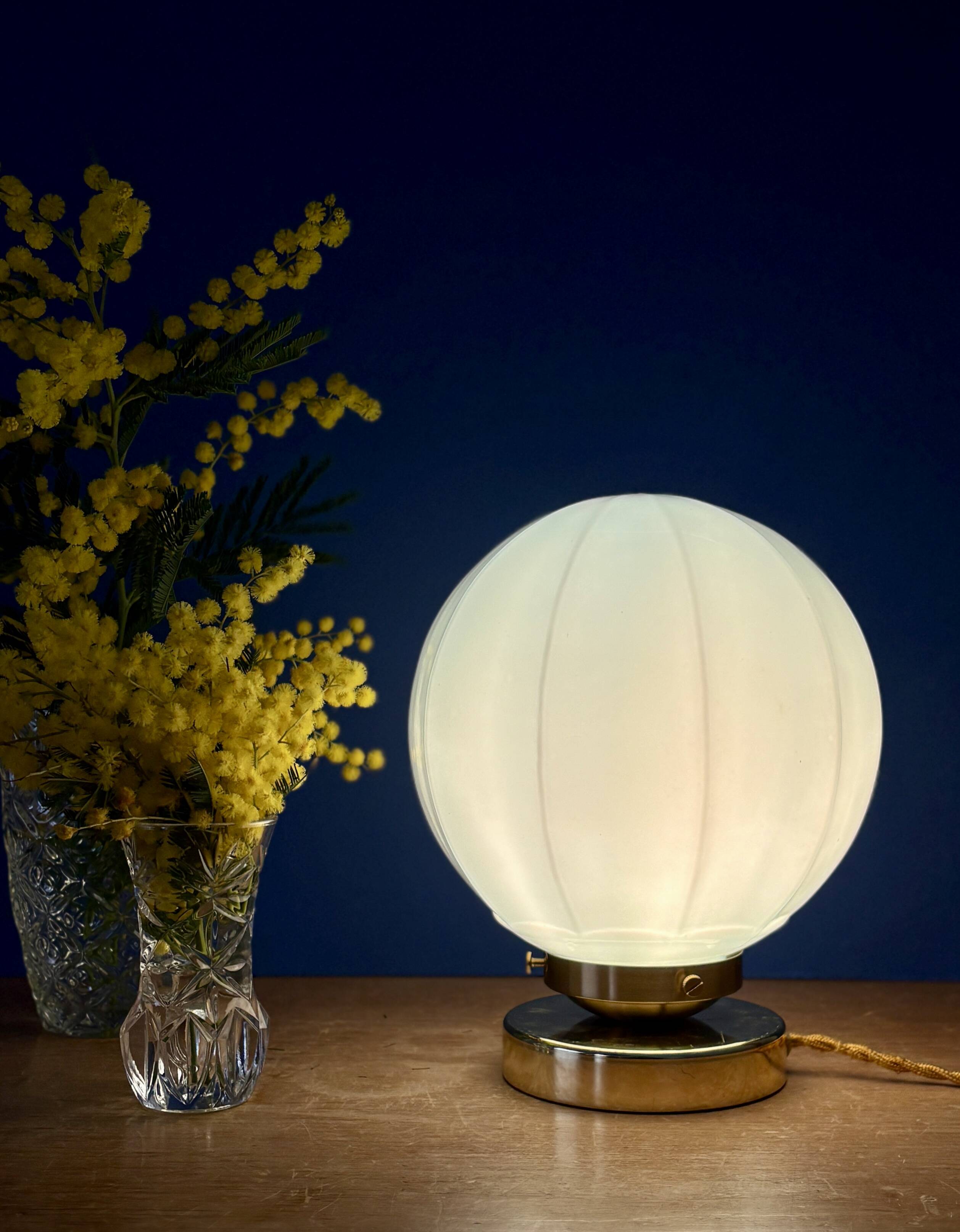 Vintage Art Deco blue opaline globe table lamp